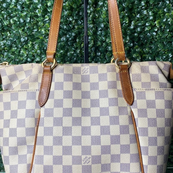 Louis Vuitton Totally Damier Azur Gm Bag - Picture 2 of 12